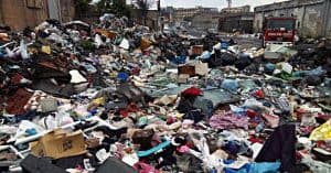 smaltimento rifiuti Napoli